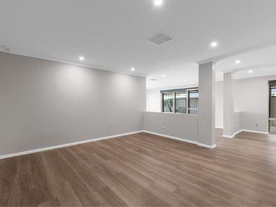 14 Keraudren Vale, Secret Harbour WA 6173