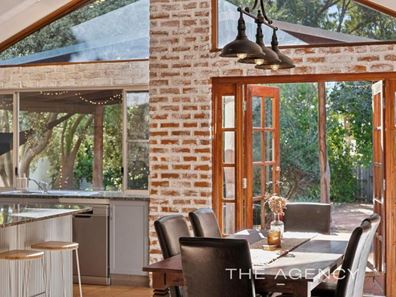 24 Vista Drive, Parkerville WA 6081