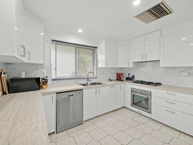47 Probert Road, Thornlie WA 6108