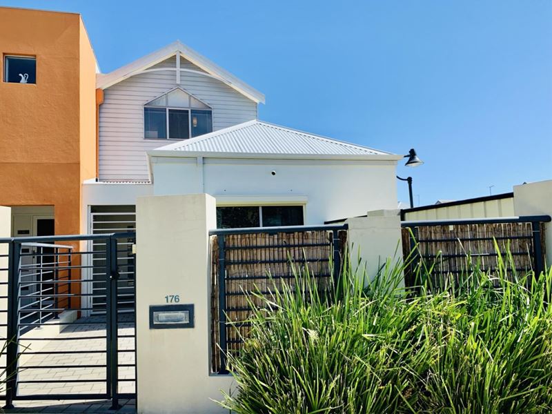 176 Celebration Boulevard, Clarkson WA 6030