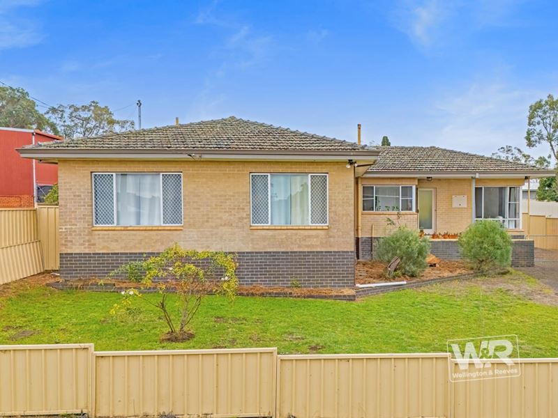 15 Booth Street, Mount Barker WA 6324