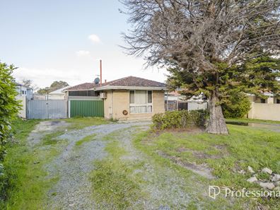 40 Mirrabooka Avenue, Koondoola WA 6064