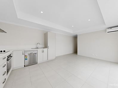 17A Jubilee Cct, Hilbert WA 6112