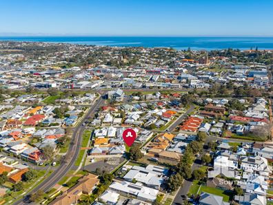 11B Moore Street, Bunbury WA 6230