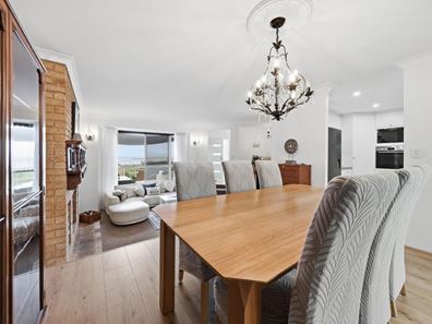56 Southern Cross Circle, Ocean Reef WA 6027