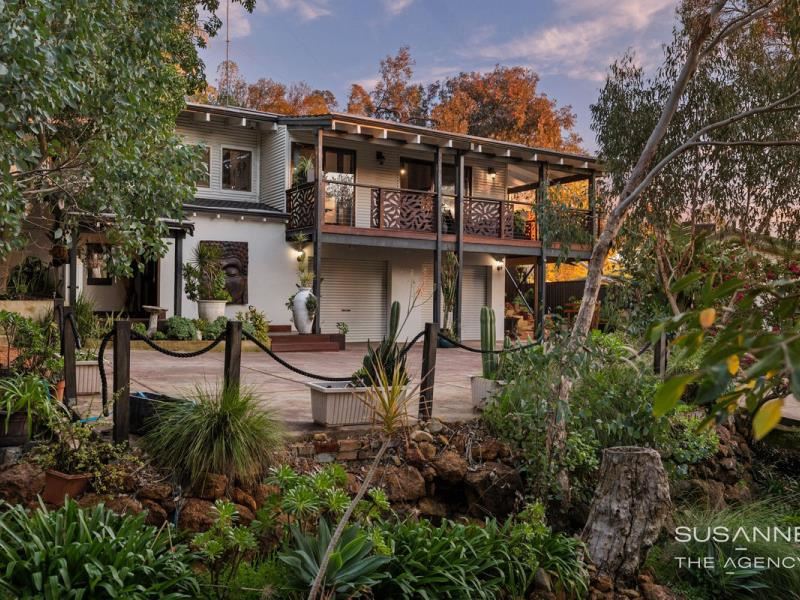 33 Gooseberry Hill Road, Gooseberry Hill WA 6076