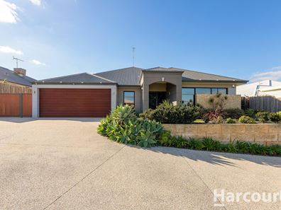 12 Torwood Edge, Halls Head WA 6210