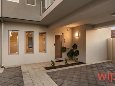 2/14 Canara Road, Westminster WA 6061