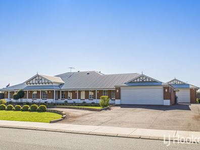 51 Vermilion Boulevard, Hilbert WA 6112