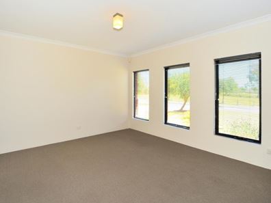 12 Merrimac Loop, Rockingham WA 6168