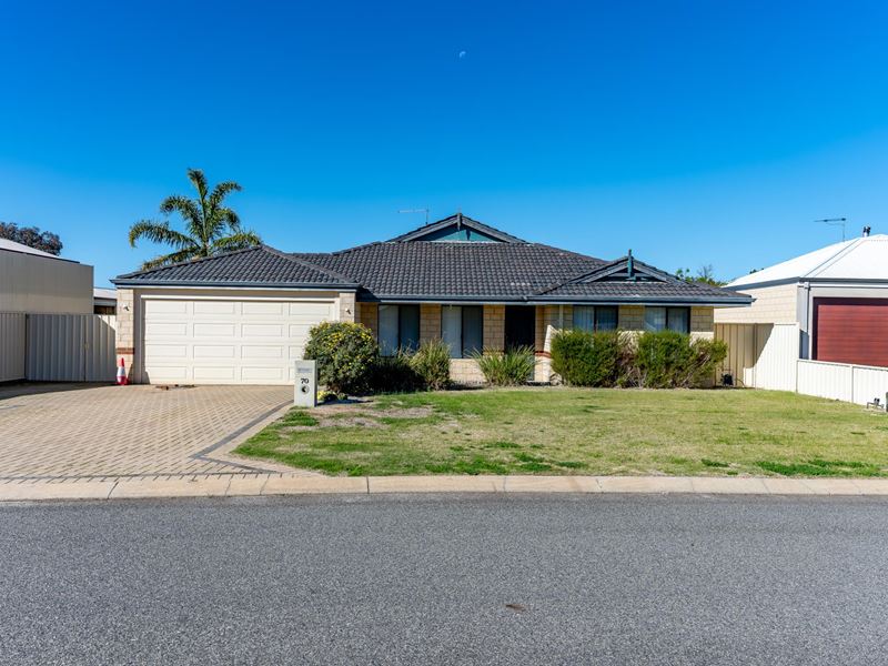 70 Midsummer Circle, Pinjarra