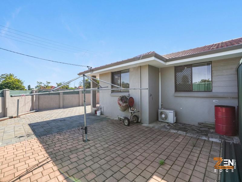 2 Selwyn Court, Girrawheen WA 6064