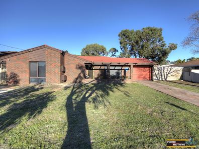 6 Lincoln Road, Forrestfield WA 6058