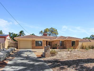 13 Farnham Place, Gosnells WA 6110