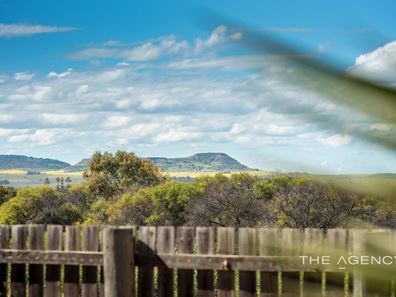 16 Keating Street, Rangeway WA 6530