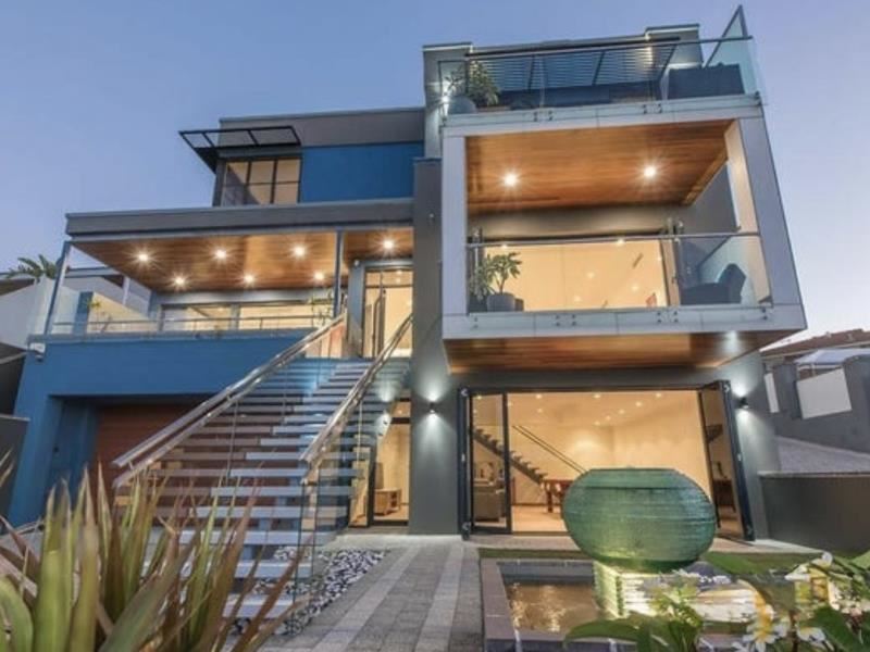16B Gnobar Way, Mullaloo WA 6027