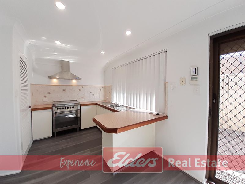 33 Currie Street, Warnbro WA 6169