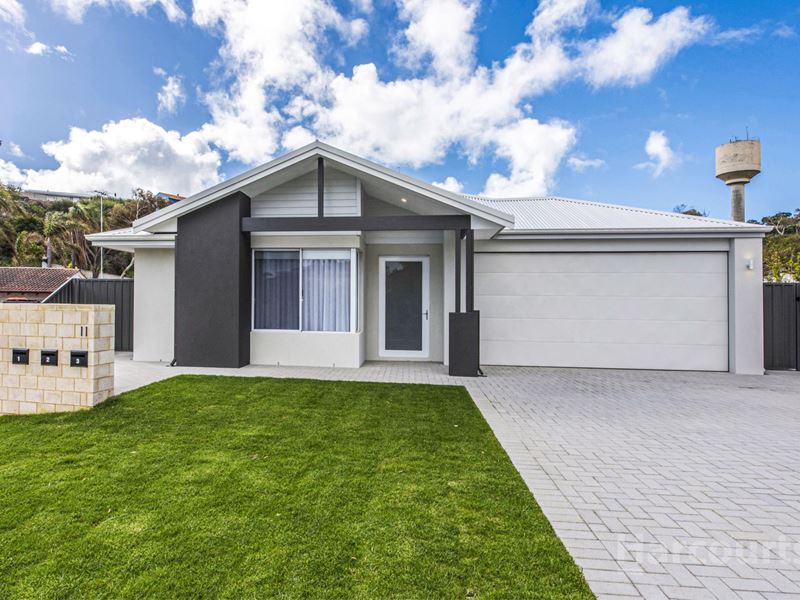 1/11 Murray Crescent, Halls Head WA 6210