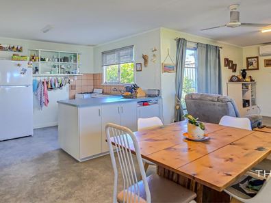 3 Smith Street, Kalbarri WA 6536