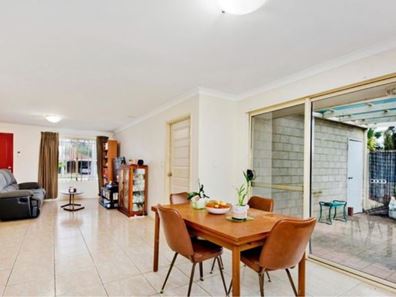 1/39 Ferguson Street, Midvale WA 6056