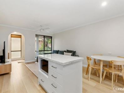 50/70 Marlboro Road, Swan View WA 6056