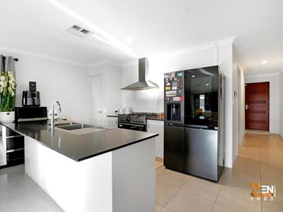 75 Elsternwick Grove, Midvale WA 6056