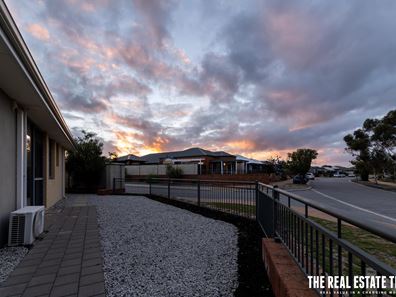 23 Lomas Circle, Ellenbrook WA 6069