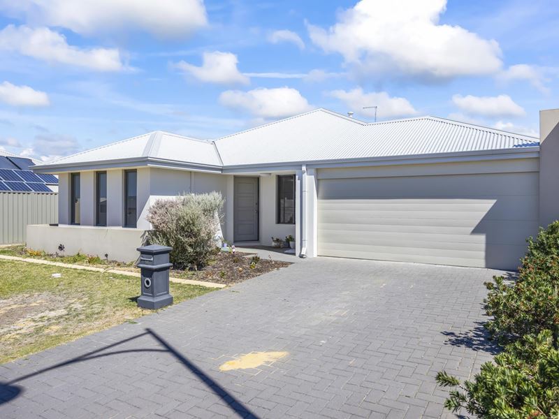 14 Mercado Way, Alkimos WA 6038