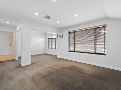 33 Liesham Crescent, Baldivis WA 6171