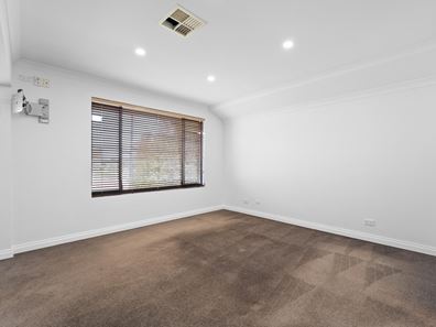 33 Liesham Crescent, Baldivis WA 6171