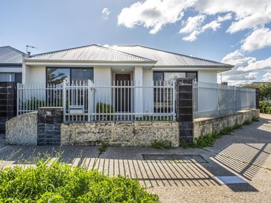 60 Aurea  Boulevard, Golden Bay WA 6174