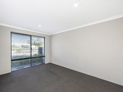 60 Aurea  Boulevard, Golden Bay WA 6174