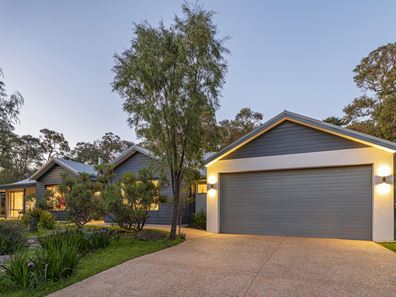 77 Sloan Drive, Dunsborough WA 6281
