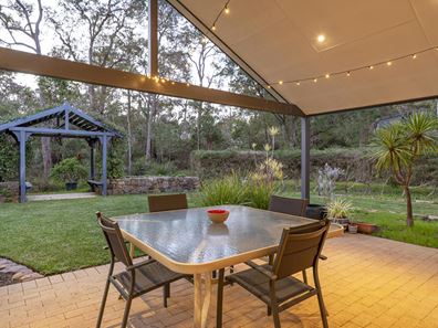 77 Sloan Drive, Dunsborough WA 6281