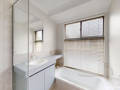 47 Sherbrooke Retreat, Ellenbrook WA 6069