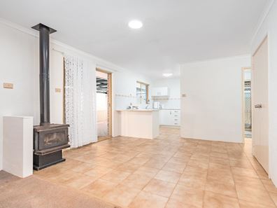 7 Birch Street, Rangeway WA 6530