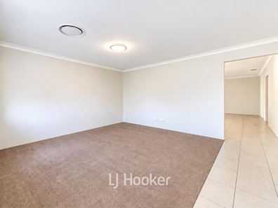 4 Harvey Street, Yalyalup WA 6280