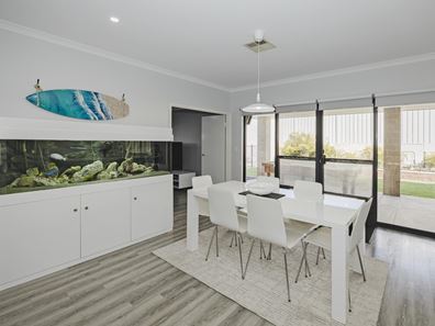 4 Thistle Way, Two Rocks WA 6037