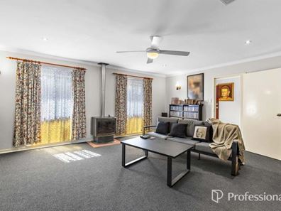 28 Eileen Street, Gosnells WA 6110