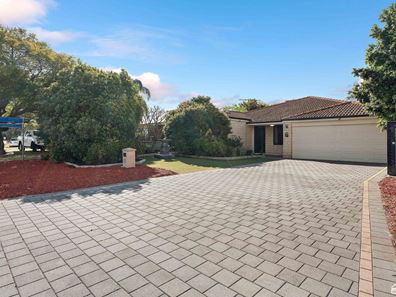 238 Seville Drive, Seville Grove WA 6112