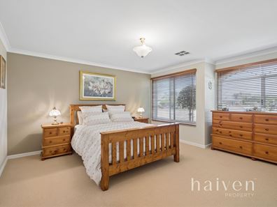12 Marston Way, Canning Vale WA 6155