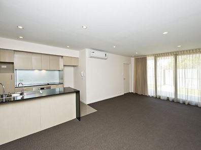 5/3 Homelea Court, Rivervale WA 6103