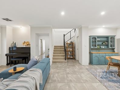 263A Huntriss Road, Doubleview WA 6018