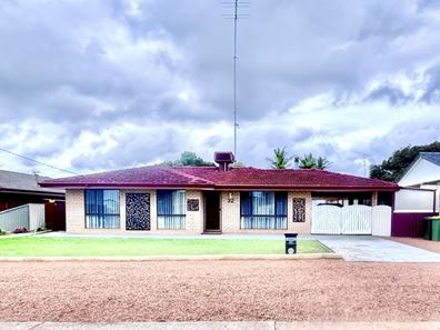 32 Jackson Street, Waroona WA 6215