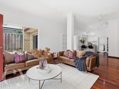 13A Petra Street, East Fremantle WA 6158
