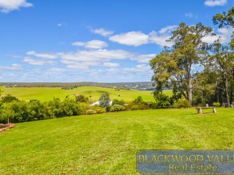 30 Robinia Way, Bridgetown WA 6255
