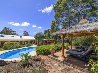 155 Grove Road, Lesmurdie WA 6076