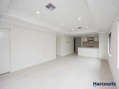 13 Callabonna Street, Champion Lakes WA 6111
