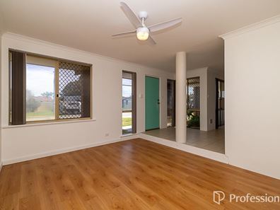 20 Sutcliffe Close, Seville Grove WA 6112