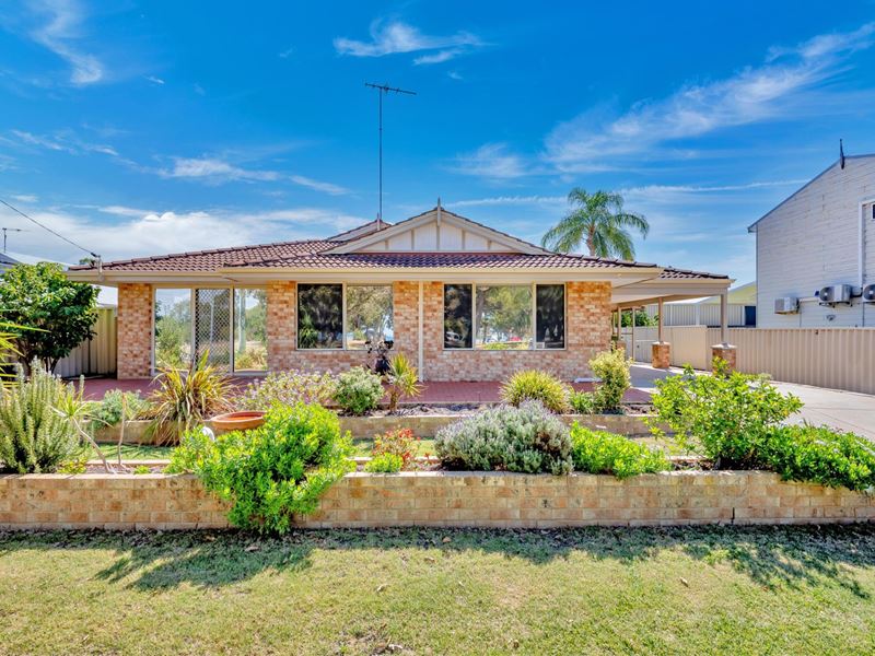 48 Flinders Street, Falcon